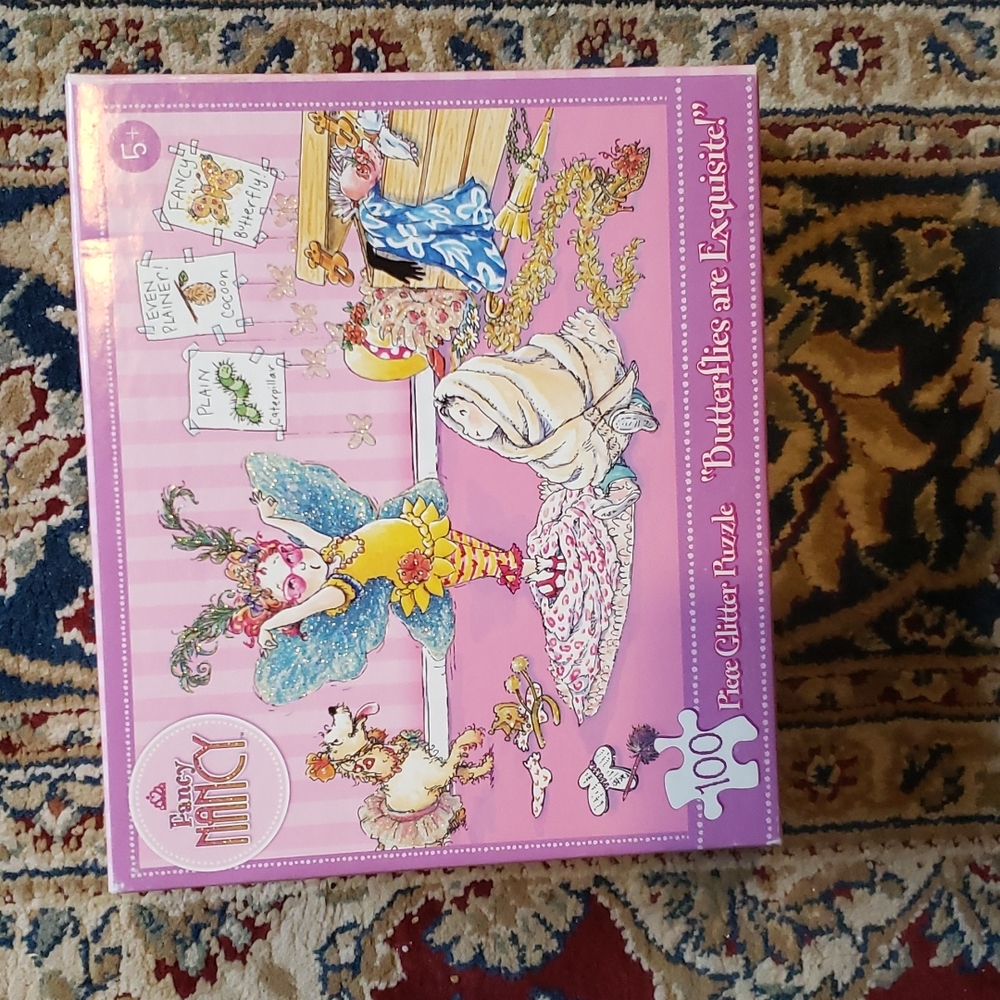 New Fancy Nancy 100 Piece Glittery Puzzle